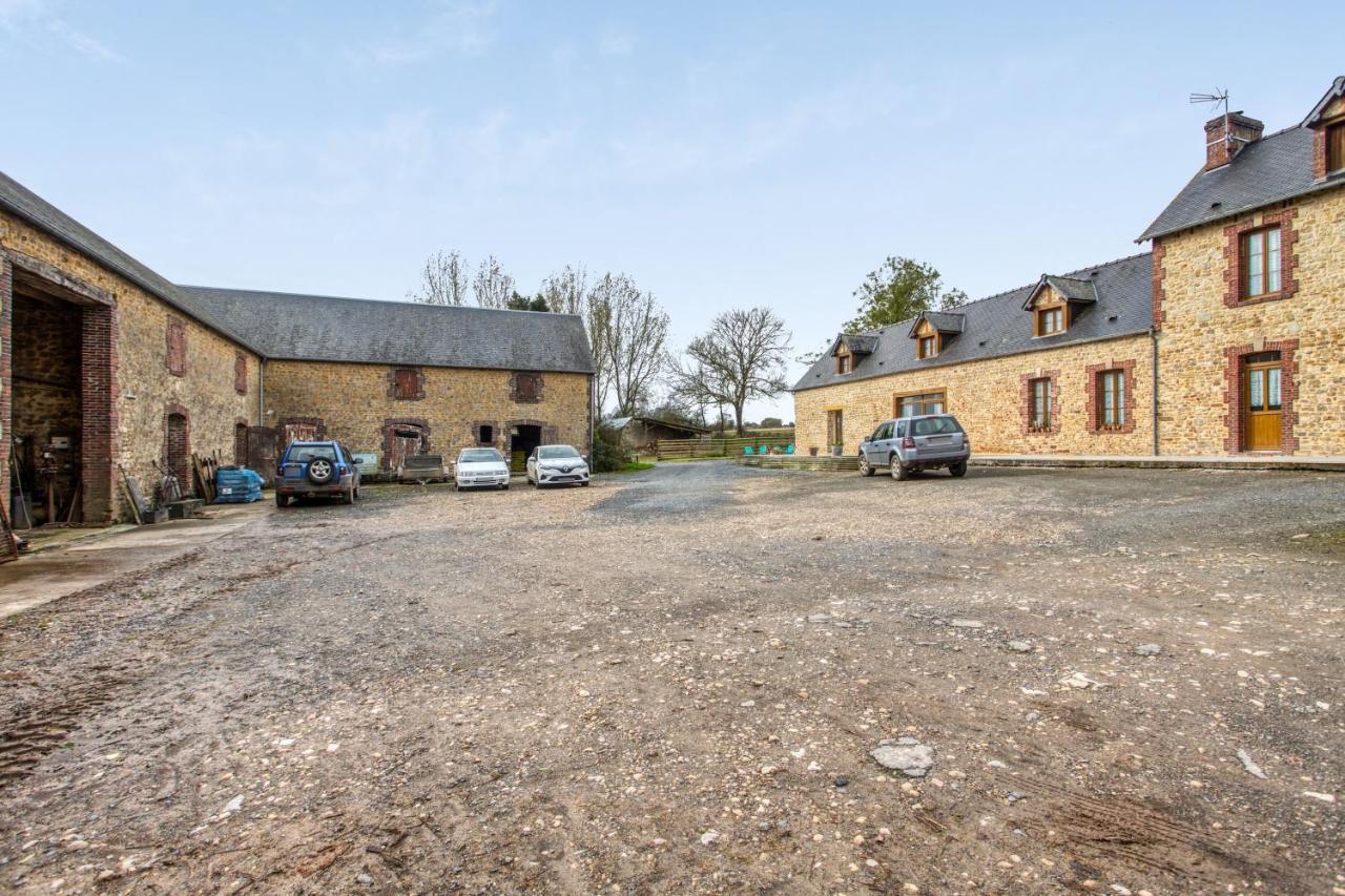 Maison Charmante A Saint-Marcouf Avec Jardin. Villa Exteriör bild